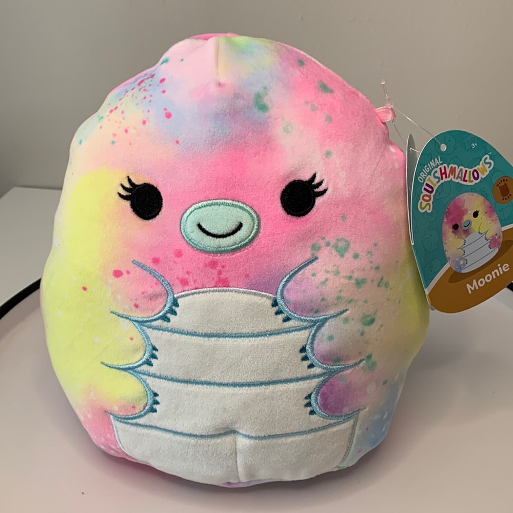 GOLD TAG ULTRA RARE Squishmallow  Moonie Water Bear 7”